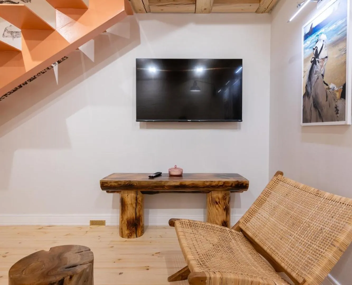 Elpis Guest House Himare