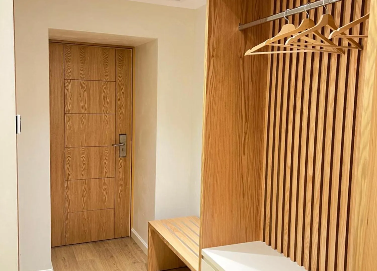 Elpis Guest House Himarë