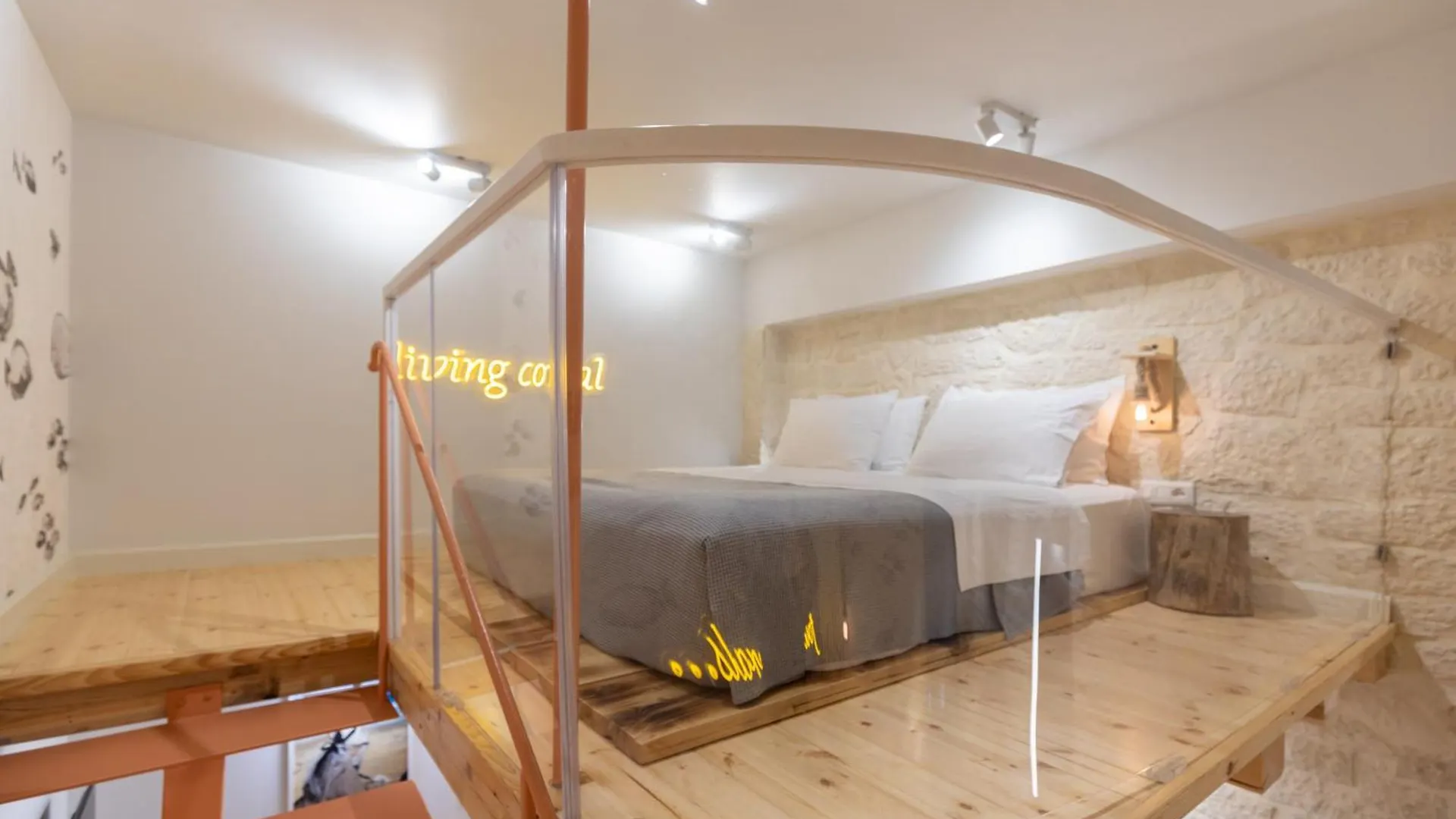 Elpis Guest House Himarë