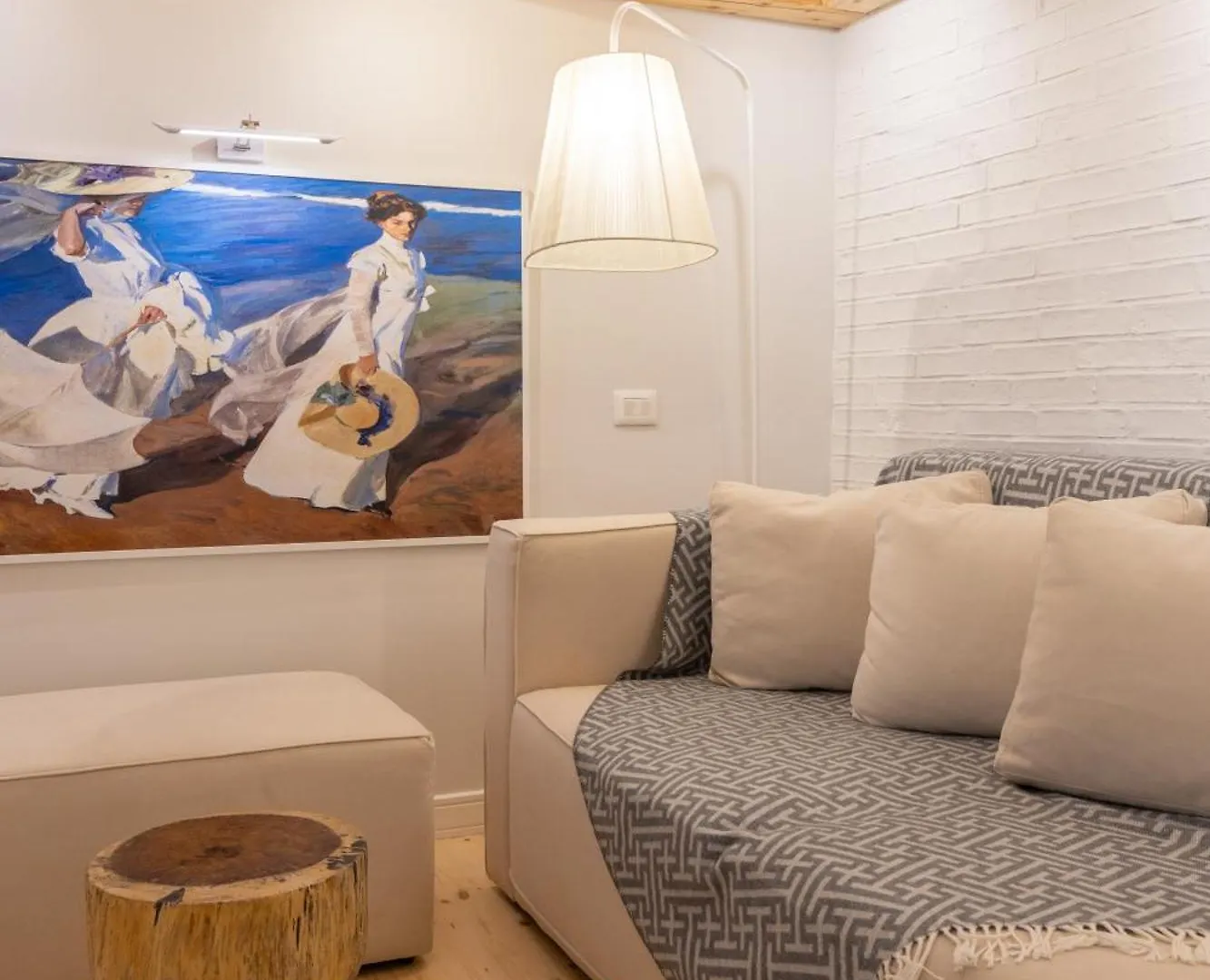 Elpis Guest House Himarë